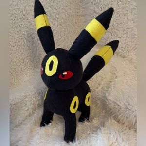 Handmade umbreon pokemon plushie